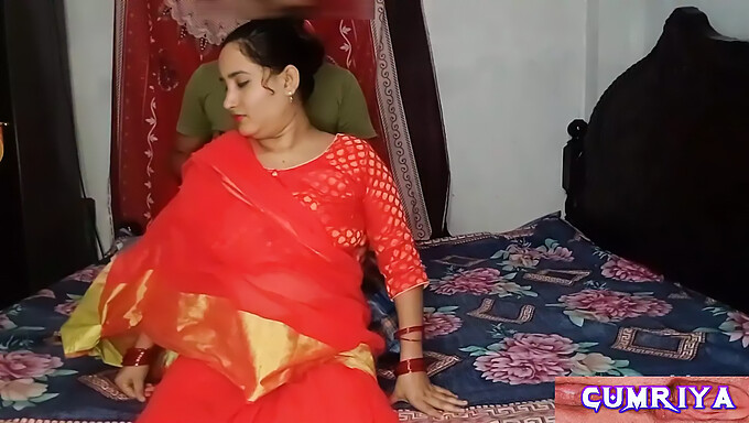 Bisexual Aunty With Big Tits Enjoys Hot Sex With Young Boy