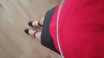 Sissy Subisce Umiliazione E Tortura Bondage