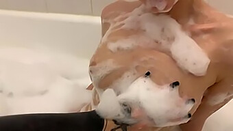 Gina Gerson'S Small Tits In A Steamy Webcam Bubble Bath