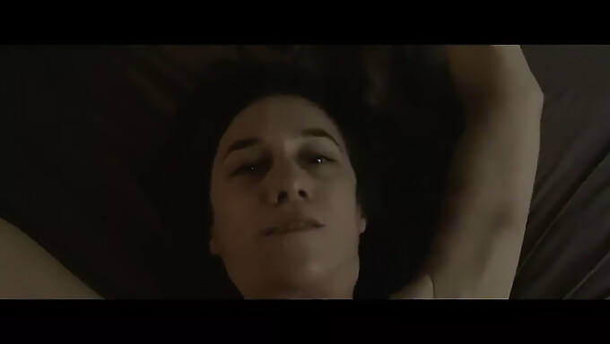 Charlotte Gainsbourg In Einem Mysteriösen Film Aus Dem Jahr 2016 Mit Versteckten Tiefen