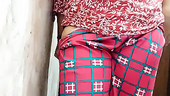 Indian Housewife'S Humiliation And Pissing In Hd