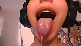 Ahegao Kasvojen Ja Suuseksin Kokoelma Anime-Babesin Kanssa