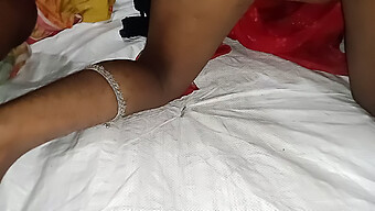 Desi Bhabhi Njuter Av Grov Sex Med Sin Sugar Daddy