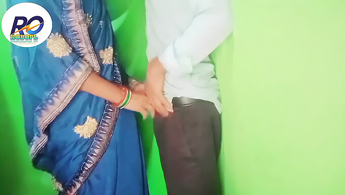 Un Couple Indien Devient Sauvage Dans Une Vidéo De Gode Anal Et De Fellation